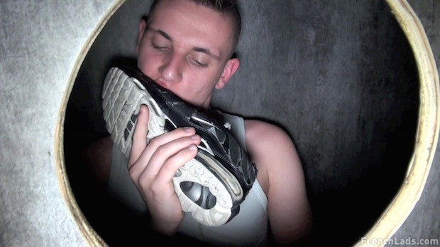 French Lads | Sneaker Sniffing Niko Rekin at the Gloryhole