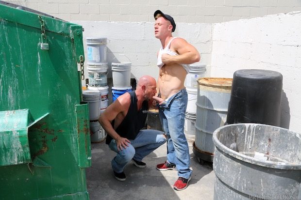 Men Over 30 | Unloading at Work (Matt Stevens & Saxon West)