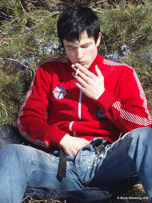 Boys Smoking | Gus