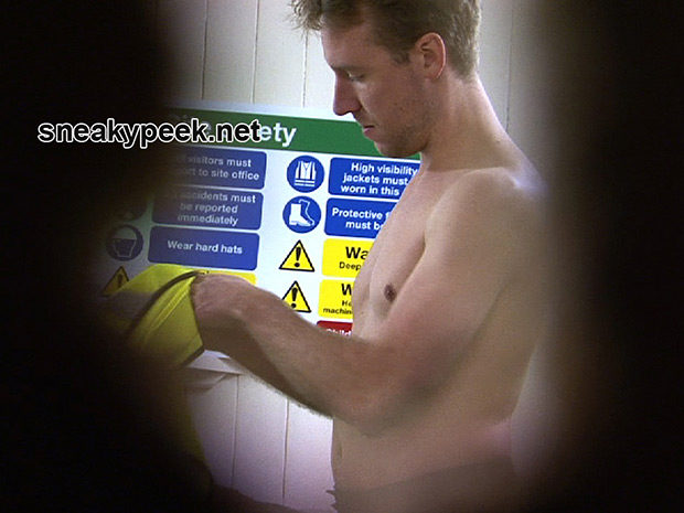 Sneaky Peek | Hot Young Builder Strips Down