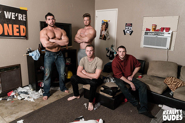 Reality Dudes | Simon Says (Brandon Evans, Ryan Sparks, Damien Stone, and Levi Logging)