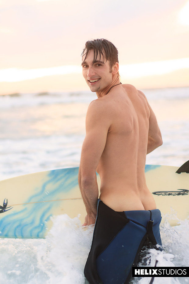 Helix Studios | Surfer Solo - Luke Wilder