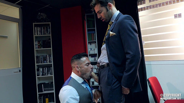 Men At Play | Private Eyes (Dario Beck & Gabriel Lunna)