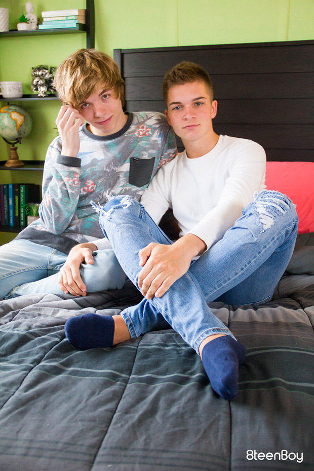 8teenBoy | Bedroom Boys (Jamie Ray & Taylor Coleman)