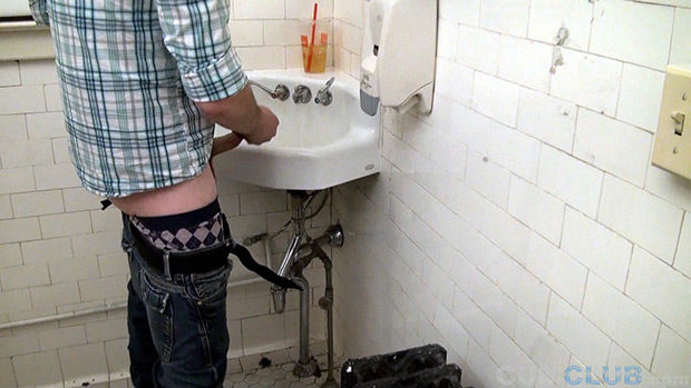 CumClub | Anonymous Quick Breed: Public Restroom