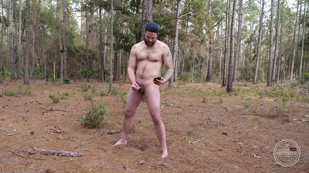 The Guy Site | Eli: Bare Ass Embarrassed In The Woods