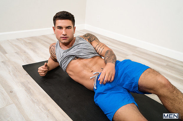 Men.com | Power Yoga (Dante Colle & Vadim Black)