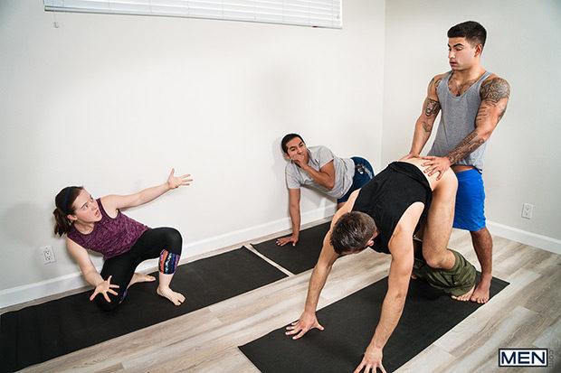 Men.com | Power Yoga (Dante Colle & Vadim Black)