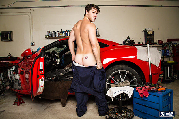 Men.com | The Garage (Paul Canon & Julian Knowles)
