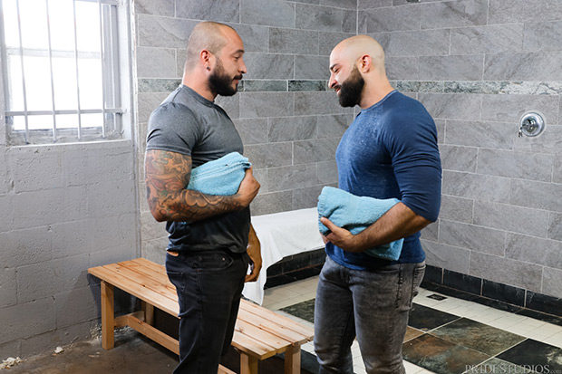 Men Over 30 | Wet Bears (Atlas Grant & Julian Torres)